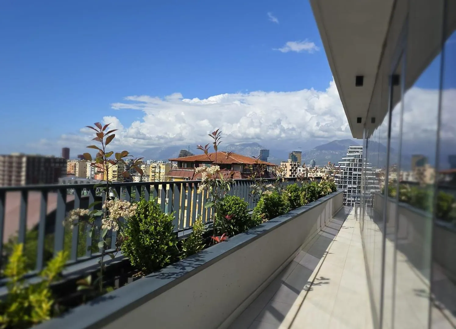Joel Apartament Tirana Albania
